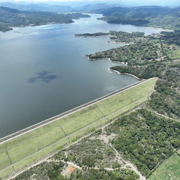 INDRHI actualiza volumen de agua en embalses; disponibilidad continuará en incremento por escurrimiento de cuencas