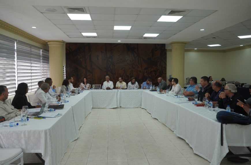 Consejo Hidroeléctrica Los Toros revisa avances y nuevas iniciativas en reunión ordinaria
