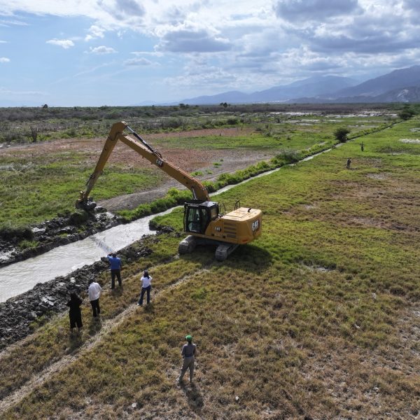 Regantes de Independencia y Bahoruco reincorporan predios a producción tras intervenciones del INDRHI