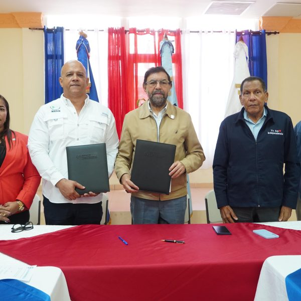 INDRHI e INDESUR firman convenio para eficientizar la gestión hídrica en el Suroeste; en Independencia ejecutan obras por RD$360 millones