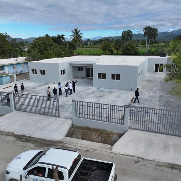 Director del INDRHI inspecciona el avance de obras hidráulicas en Azua, Barahona y Pedernales
