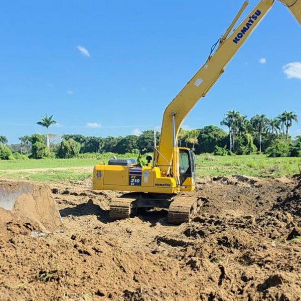 INDRHI interviene río Dajabón, próximo a instalaciones de Codevi, para mitigar inundaciones