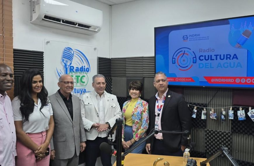 Osiris de León destaca la necesidad de continuar construyendo presas en el país