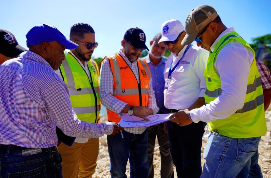 INDRHI avanza intervención en ríos Bajabonico y Yásica; trabajos protegerán comunidades y zonas agrícolas en Puerto Plata y Espaillat