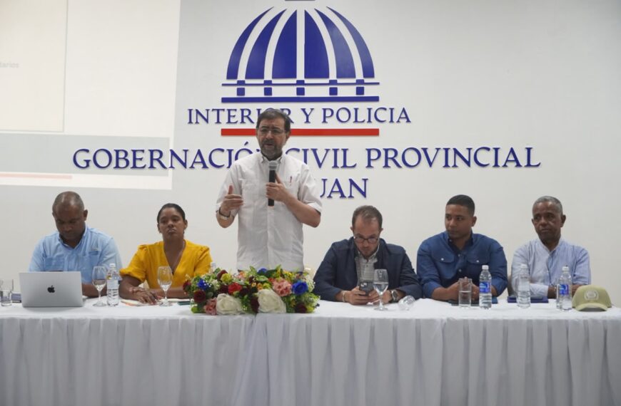 INDRHI presenta proyecto de modernización de sistemas de riego en San Juan; estudios y diseño estarán listos en diciembre