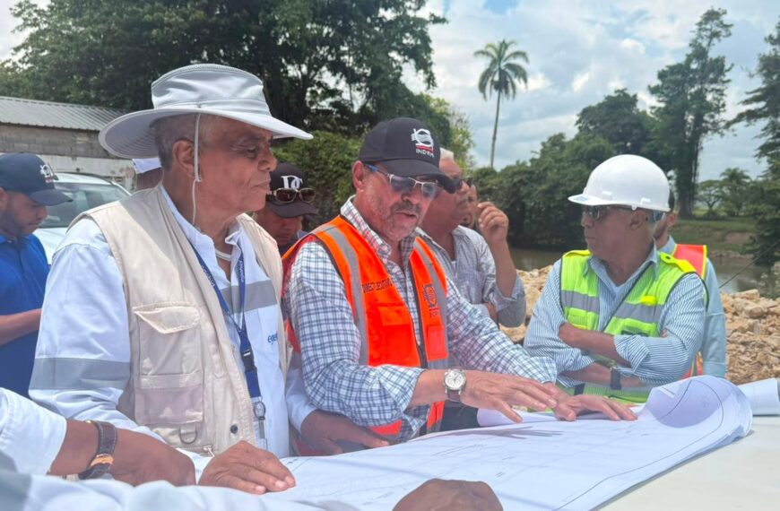 INDRHI supervisa obras de protección e intervención en drenajes de Bajo Yuna; ejecuciones reducen inundaciones y fortalecen producción