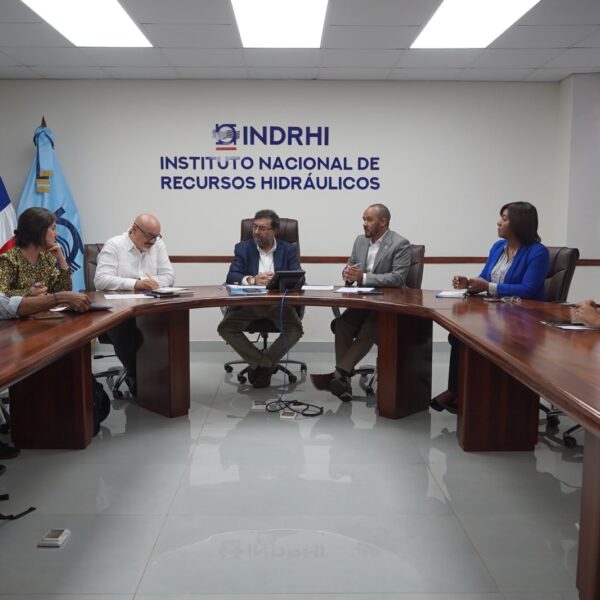 INDRHI y AECID dan seguimiento a proyecto RENACA y al cierre del Plan Hidrológico Nacional 2025–2045